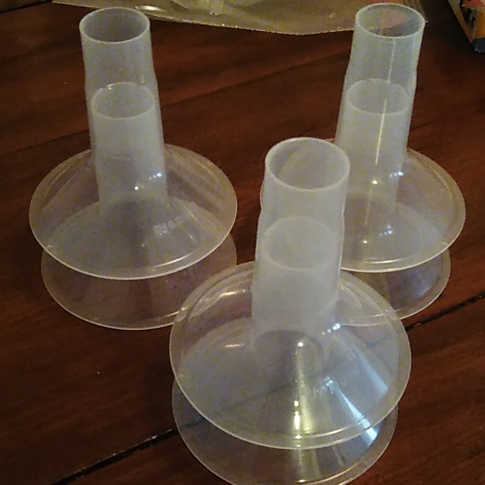 27mm breast shields medela